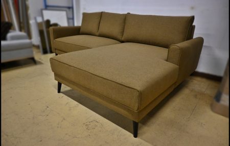Mini Ecksofa in Braungold mit Schlaffunktion
