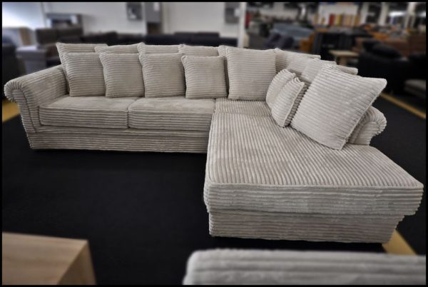 Sacramento L-Form Sofa Beige Breitcord – großes Sofa mit Federkern – Bild 3