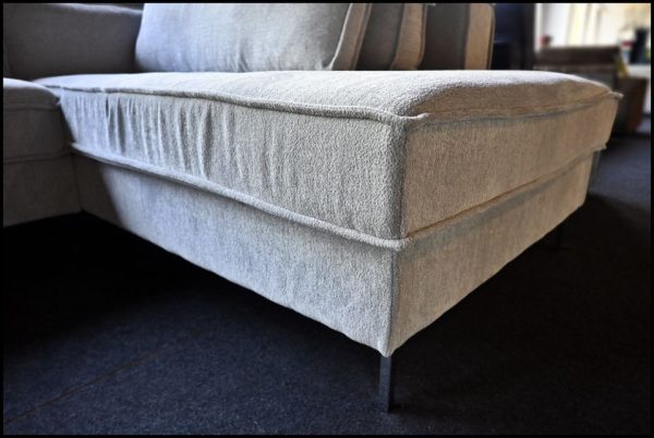 Iris Polsterecke Grau – modernes Sofa mit Kissen – Bild 2