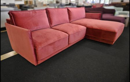 Modernes Rondo Sofa mit Bettkasten