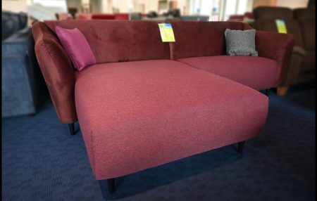 Soraya Ecksofa mit Kissen kompakte Größe