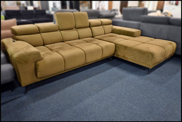 Ecksofa Beck Samt grün – elektrisch ausziehbar mit Kopfstützen – Bild 5