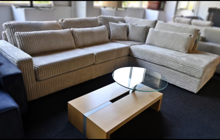 Ecksofa Coast in Beige Creme aus Breitcord