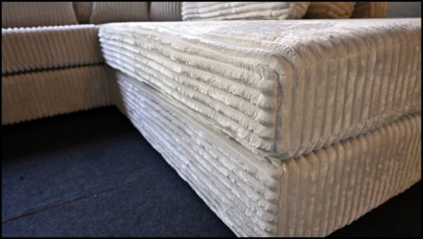 Ecksofa Coast – Breitcord Sofa mit Kissen & Federkern – Bild 2