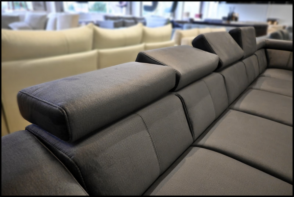 EWA 2 Ecksofa – Modulares Sofa mit Hocker & Optionen – Bild 6
