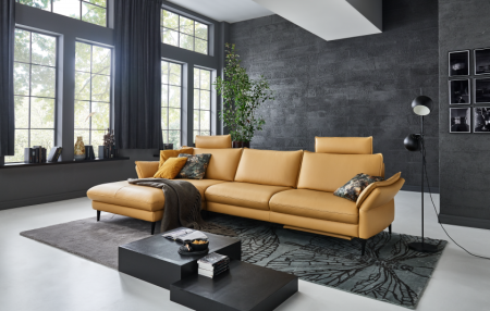 Hukla HU-HP19094 Sofa in Stoff oder Leder, mit Federkern und optionaler Sitztiefenverstellung für hohen Komfort