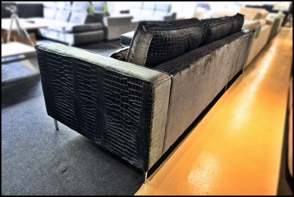 Ecksofa Iris OTM mit drei ergonomischen Nierenkissen