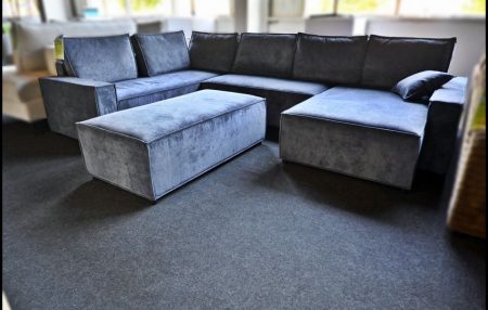 Luna U-Form Wohnlandschaft in Nightblue mit Hocker und Kissen