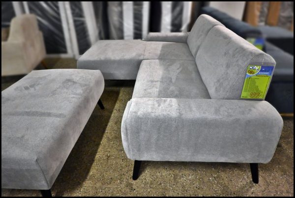 Exxpo Venice – Sofa in Grau mit Hocker – Bild 3