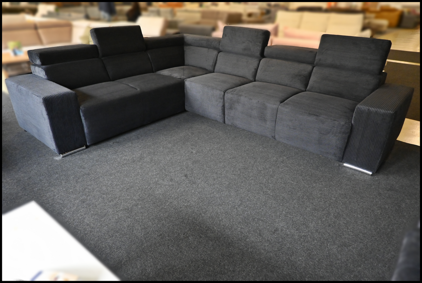 Sofa Evita in Schwarz aus Cord mit Federkern und verstellbaren Kopfteilen – moderne Polsterecke, rückenecht bezogen