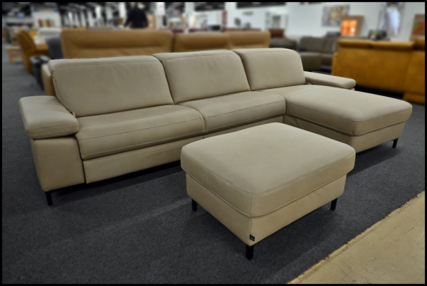 Hukla Polsterecke mit Galero Punto Bezug Desert – Sofa mit 4-Motor-Relaxfunktionen – Bild 2