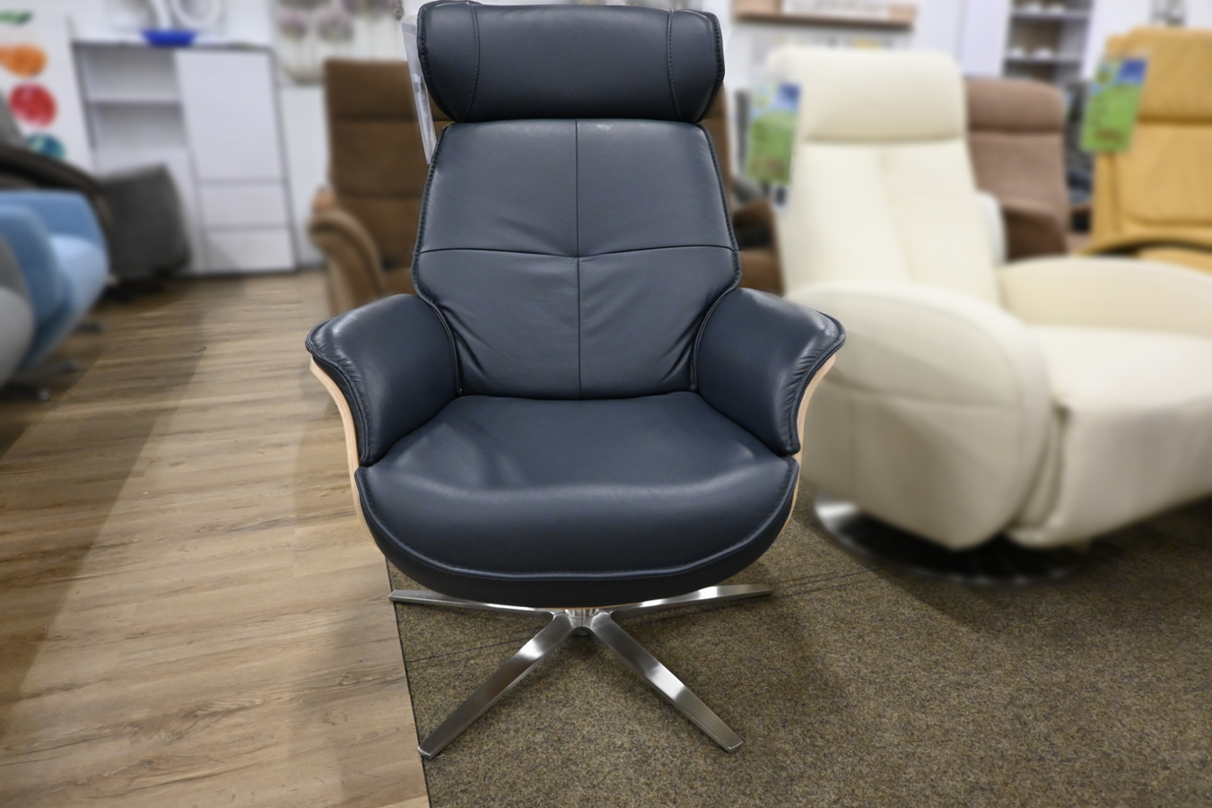 Hukla Ledersessel HU-CP20057 Nightblue mit Kopfteilverstellung – Bild 4