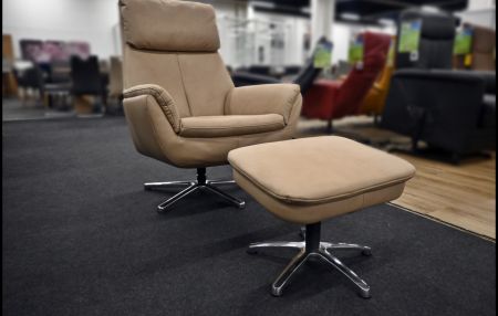 Zehdenick Sessel ZE-RS20079 1D Galero Bezug Camel mit Hocker