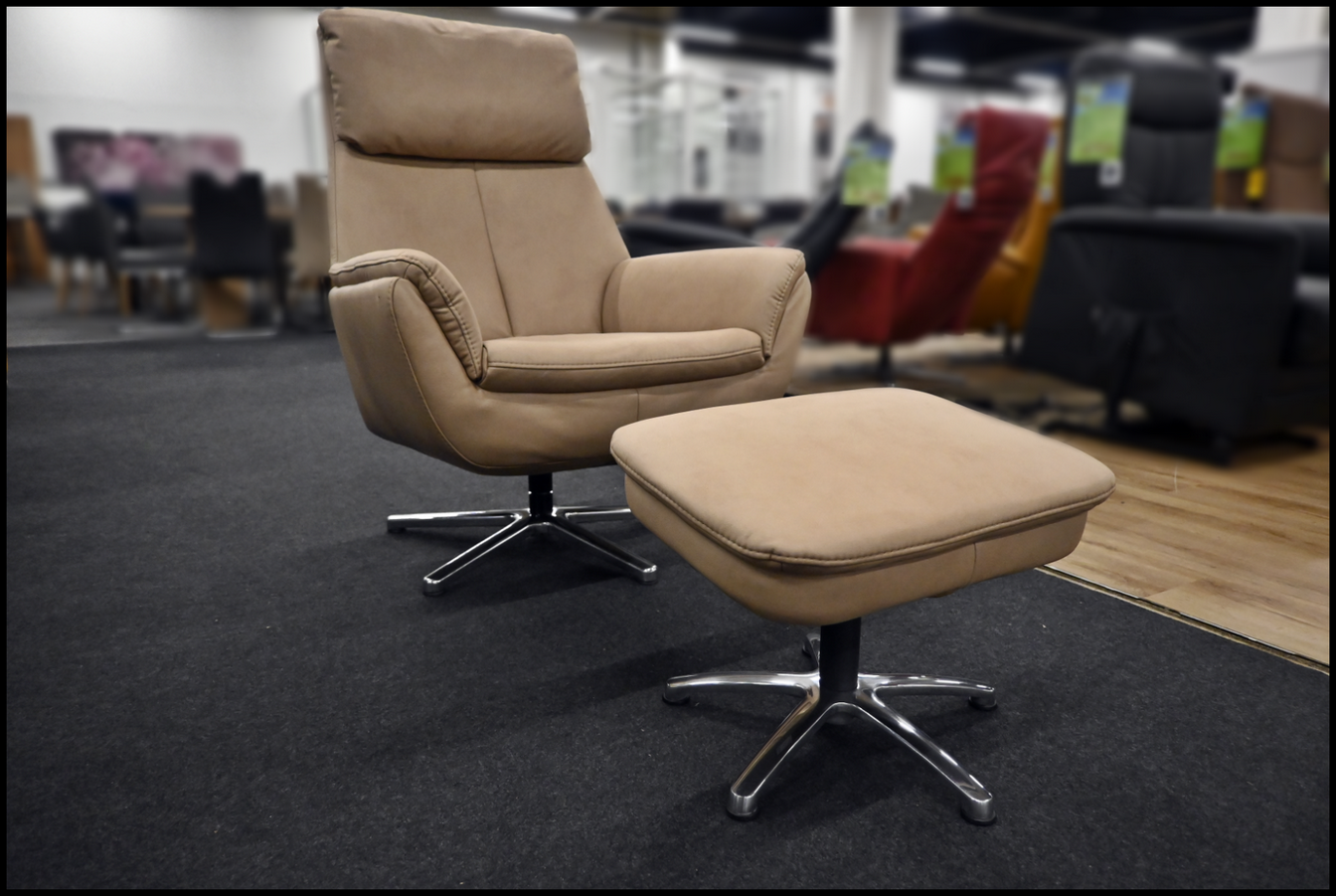 Zehdenick Sessel ZE-RS20079 1D Galero Bezug Camel mit Hocker