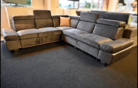 Polsterecke Happy von Amaxx mit Bettfunktion in Grau Samtstruktur, verstellbaren Kopfteilen und Chrome Füßen – Gesamtansicht