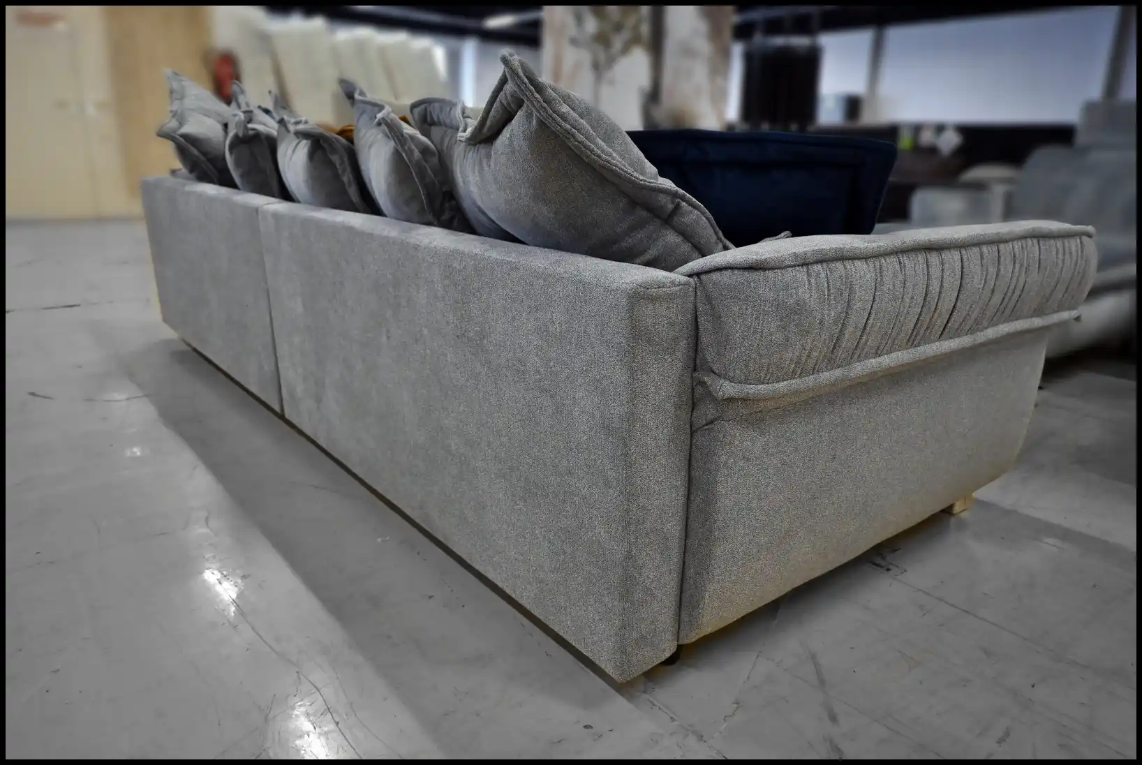 BigSofa DIVAN Grau – Webstoff mit Federkern & Kissen – Bild 3