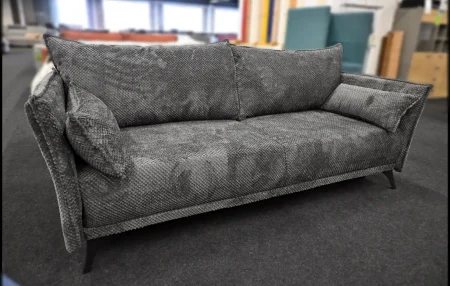 Schlafsofa Merry Grau – DOT Bezug mit Bettfunktion & Bettkasten