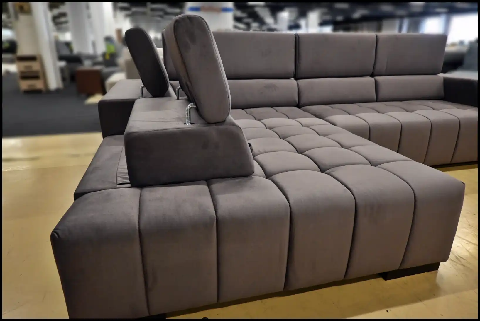Polsterecke Elias Dunkelbraun – Samt Sofa mit Federkern & Verstellfunktionen – Bild 7